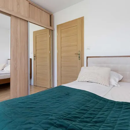 Διαμέρισμα Kosciuszki Modern With Balcony & Parking In By Renters Γκντίνια