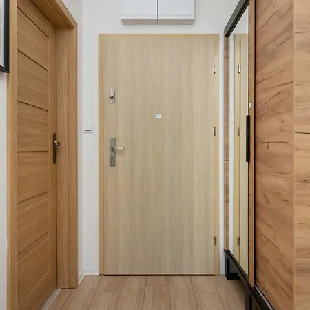 Kosciuszki Modern With Balcony & Parking In By Renters * Γκντίνια